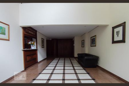 Studio à venda com 50m², 1 quarto e 1 vaga Studio à venda com 50m², 1 quarto e 1 vagaHall