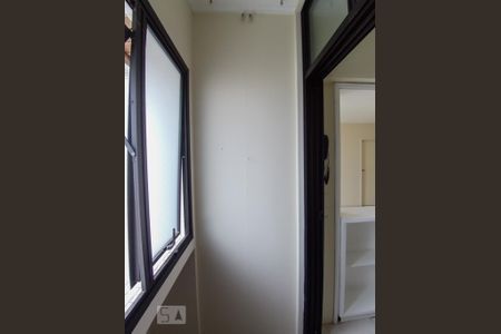 Studio à venda com 50m², 1 quarto e 1 vaga Studio à venda com 50m², 1 quarto e 1 vagaÁrea de Serviço