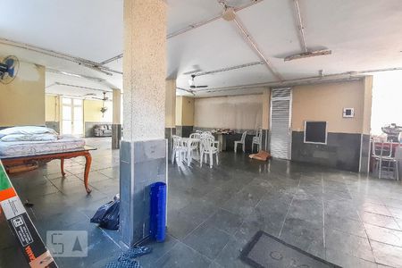 Apartamento à venda com 48m², 2 quartos e sem vaga Apartamento à venda com 48m², 2 quartos e sem vagaSalão de Festas
