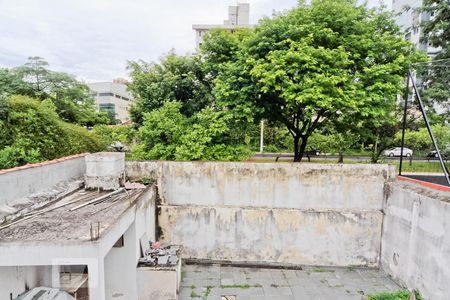 Casa à venda com 270m², 4 quartos e 3 vagasVista