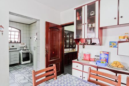 Casa à venda com 270m², 4 quartos e 3 vagasCopa