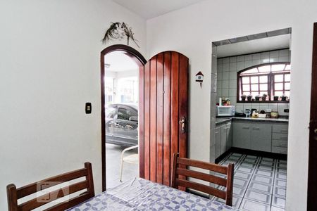 Casa à venda com 270m², 4 quartos e 3 vagasCopa