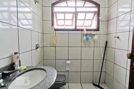 Casa à venda com 270m², 4 quartos e 3 vagasBanheiro