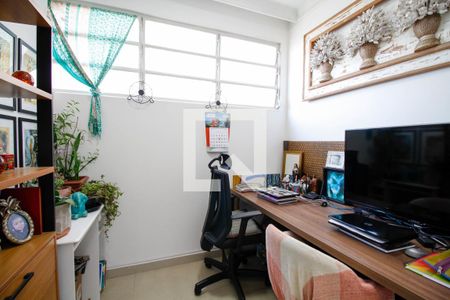 Apartamento à venda com 120m², 2 quartos e sem vagaQuarto de Serviço ou Escritório