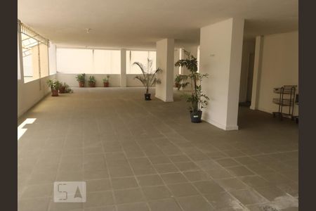 Apartamento à venda com 75m², 2 quartos e 1 vagaÁrea Comum - Playground