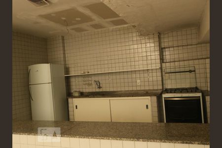 Apartamento à venda com 75m², 2 quartos e 1 vagaCopa-Área comum  de festas