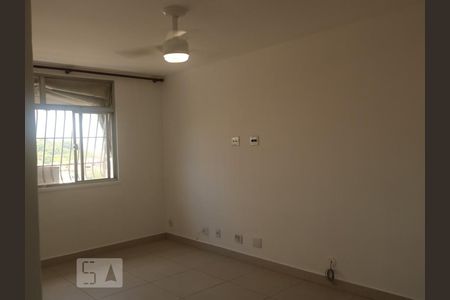 Detalhe Sala de apartamento à venda com 2 quartos, 75m² em Fonseca, Niterói