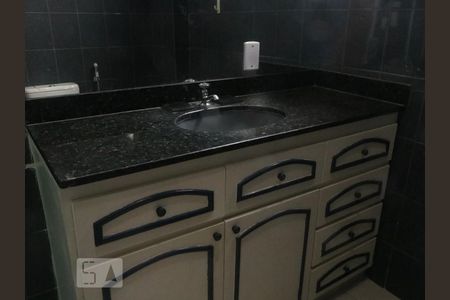 Apartamento à venda com 75m², 2 quartos e 1 vagaBanheiro - Torneira