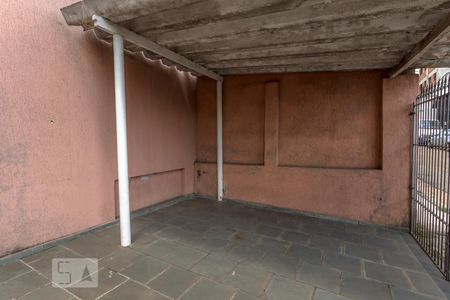 Casa à venda com 140m², 4 quartos e 4 vagasGaragem coberta 2