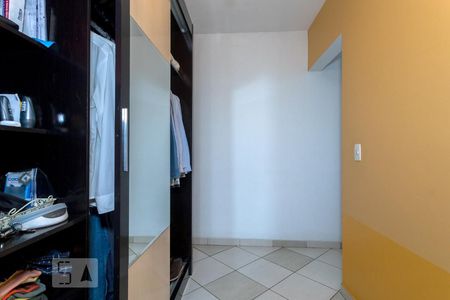 Casa à venda com 140m², 4 quartos e 4 vagasDormitorio 2 - Suite - Closed