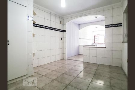 Casa para alugar com 80m², 2 quartos e 1 vagaCozinha