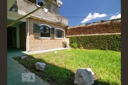 Casa para alugar com 80m², 2 quartos e 1 vagaÁrea de Serviço