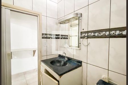 Banheiro  de casa para alugar com 2 quartos, 80m² em Jardim Matarazzo, São Paulo
