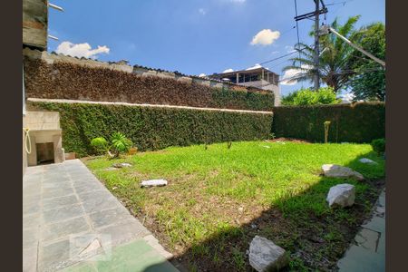 Casa para alugar com 80m², 2 quartos e 1 vagaÁrea de Serviço