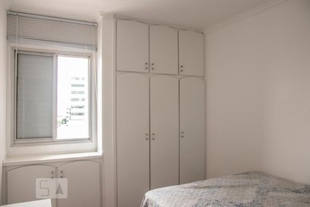 Apartamento à venda com 47m², 2 quartos e 1 vaga Apartamento à venda com 47m², 2 quartos e 1 vagaDormitório 2