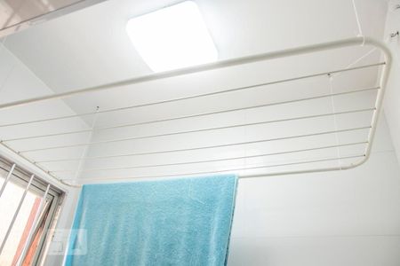 Apartamento à venda com 47m², 2 quartos e 1 vaga Apartamento à venda com 47m², 2 quartos e 1 vagaÁrea de Serviço