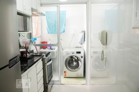 Apartamento à venda com 47m², 2 quartos e 1 vaga Apartamento à venda com 47m², 2 quartos e 1 vagaCozinha
