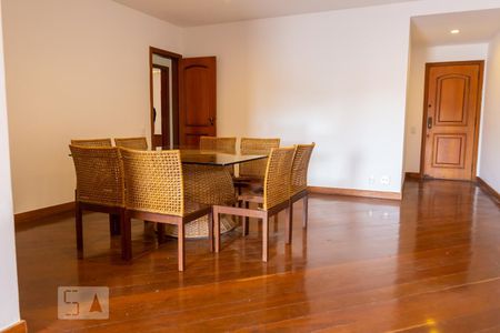 Sala de apartamento à venda com 3 quartos, 150m² em Tijuca, Rio de Janeiro