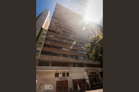 Fachada de kitnet/studio para alugar com 1 quarto, 25m² em Centro Histórico, Porto Alegre
