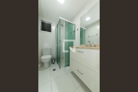 Apartamento para alugar com 72m², 2 quartos e 1 vaga Apartamento para alugar com 72m², 2 quartos e 1 vagaBanheiro Social