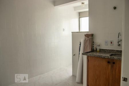 Apartamento à venda com 62m², 2 quartos e 1 vagaCozinha