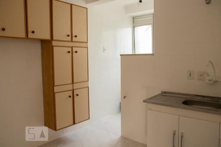 Apartamento à venda com 62m², 2 quartos e 1 vagaCozinha