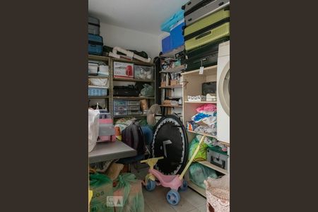 Casa à venda com 125m², 3 quartos e 2 vagasQuarto de Serviço