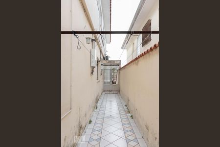 Casa à venda com 125m², 3 quartos e 2 vagasCorredor Externo