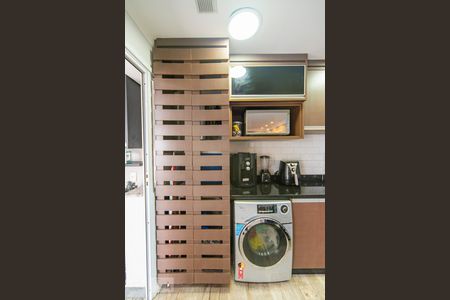 Apartamento à venda com 67m², 2 quartos e 1 vaga Apartamento à venda com 67m², 2 quartos e 1 vagaCozinha e Área de Serviço