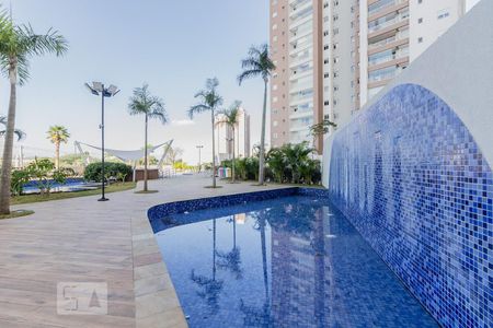 Apartamento à venda com 67m², 2 quartos e 1 vaga Apartamento à venda com 67m², 2 quartos e 1 vagaPiscina