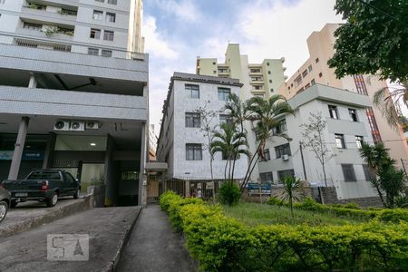 Apartamento para alugar com 105m², 3 quartos e 1 vagaFachada