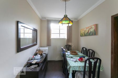 Apartamento para alugar com 3 quartos, 125m² em Sagrada Família, Belo Horizonte