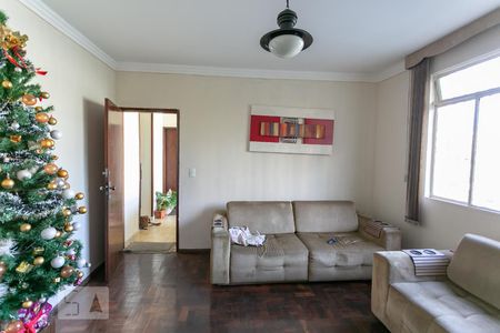 Apartamento para alugar com 3 quartos, 125m² em Sagrada Família, Belo Horizonte