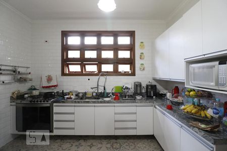 Casa à venda com 490m², 3 quartos e 6 vagasCozinha