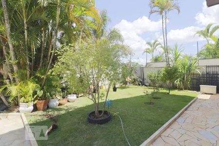 Casa à venda com 490m², 3 quartos e 6 vagasJardim