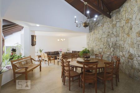 Sala de casa à venda com 3 quartos, 490m² em Chácara Monte Alegre, São Paulo