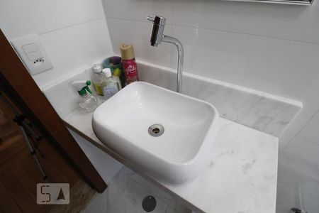 Casa à venda com 490m², 3 quartos e 6 vagasBanheiro