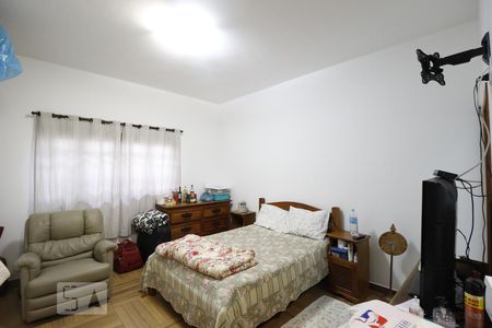 Suíte 1 de casa à venda com 3 quartos, 490m² em Chácara Monte Alegre, São Paulo