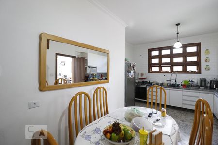 Casa à venda com 490m², 3 quartos e 6 vagasCozinha