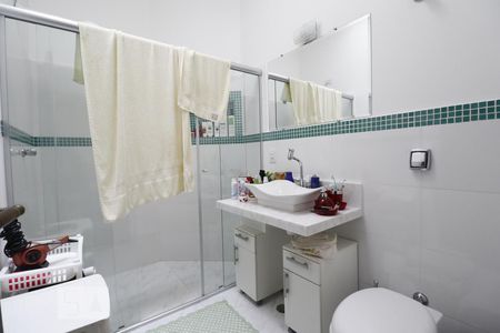 Suíte 1 de casa à venda com 3 quartos, 490m² em Chácara Monte Alegre, São Paulo