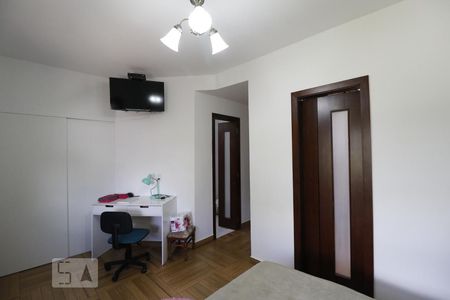 Casa à venda com 490m², 3 quartos e 6 vagasSuíte 2
