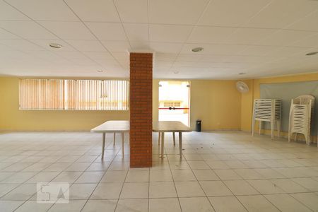 Apartamento para alugar com 55m², 1 quarto e 1 vagaÁrea comum - Salão de festas