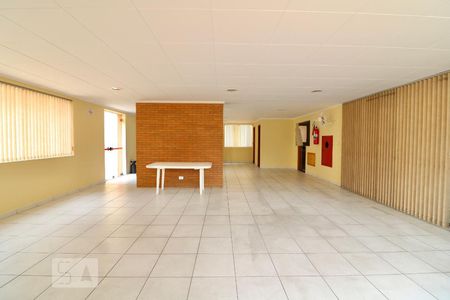Apartamento para alugar com 55m², 1 quarto e 1 vagaÁrea comum - Salão de festas
