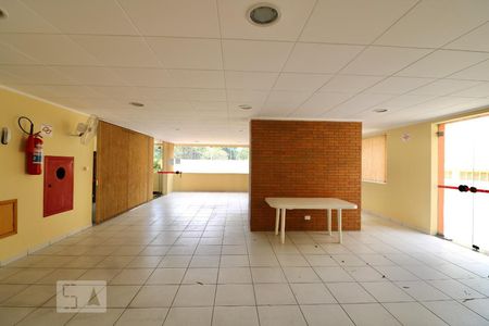 Apartamento para alugar com 55m², 1 quarto e 1 vagaÁrea comum - Salão de festas