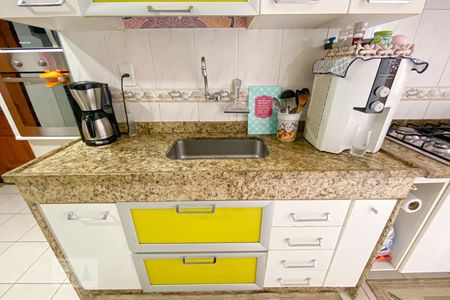 Apartamento para alugar com 184m², 3 quartos e 2 vagasCozinha