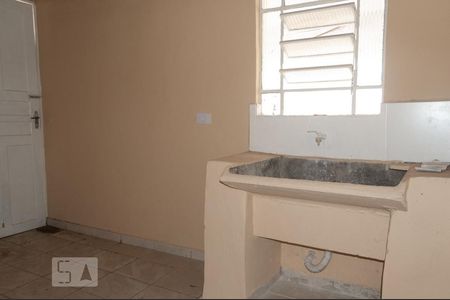 Casa para alugar com 75m², 1 quarto e sem vagaÁrea de Serviço
