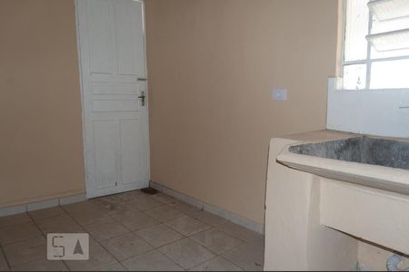 Casa para alugar com 75m², 1 quarto e sem vagaÁrea de Serviço