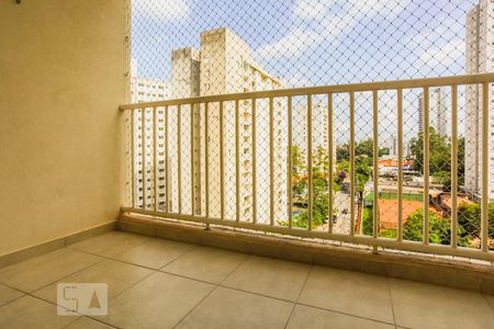 Varanda de apartamento para alugar com 3 quartos, 68m² em Parque Reboucas, São Paulo