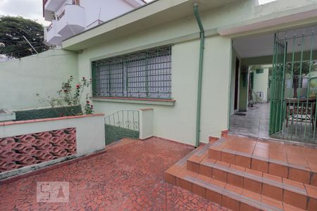 Casa à venda com 195m², 3 quartos e 2 vagasFachada