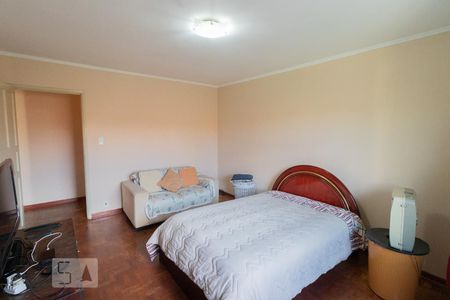 Casa à venda com 195m², 3 quartos e 2 vagasDormitório 2